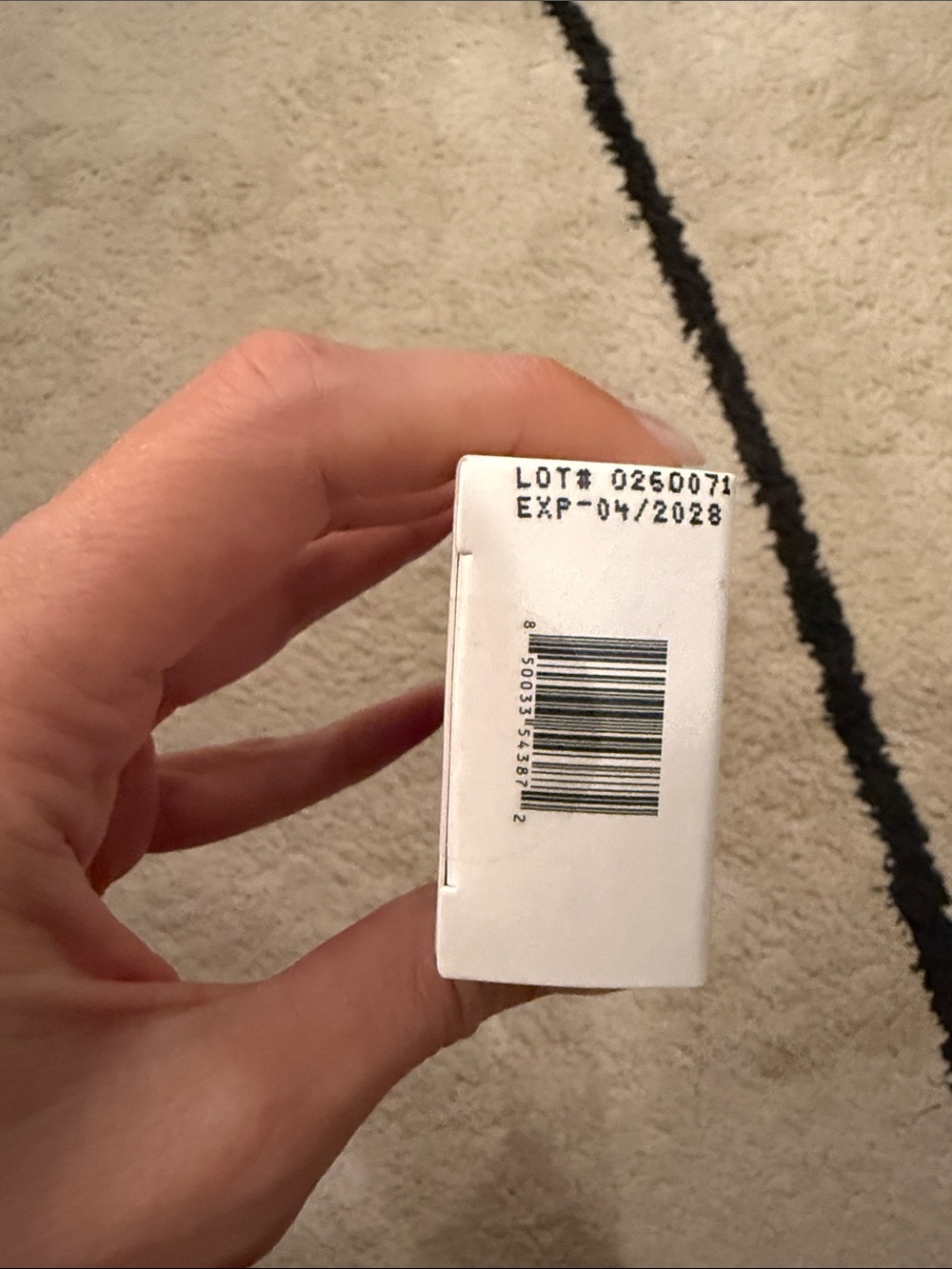 NIB One Skin Tinted SPF - Picture 5 of 6